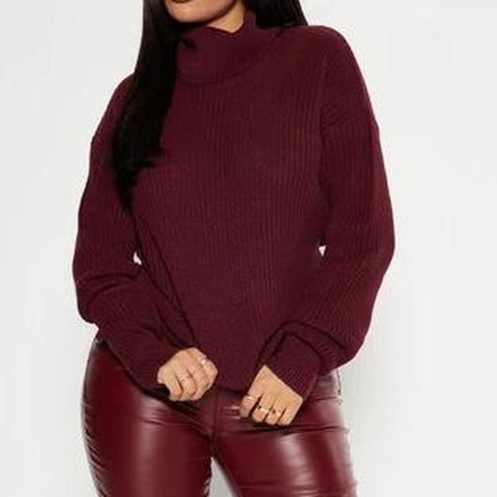 Elegant Burgundy Turtleneck Sweater